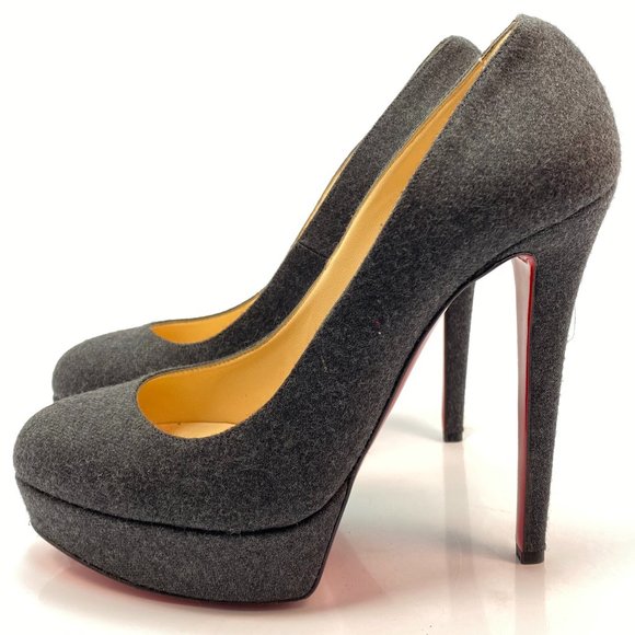 Christian Louboutin Shoes - 🎄❄️WINTER SALE☃️🥂⛔️NO OFFERS⛔️ Christian Louboutin Bianca 140 Pumps 39.5